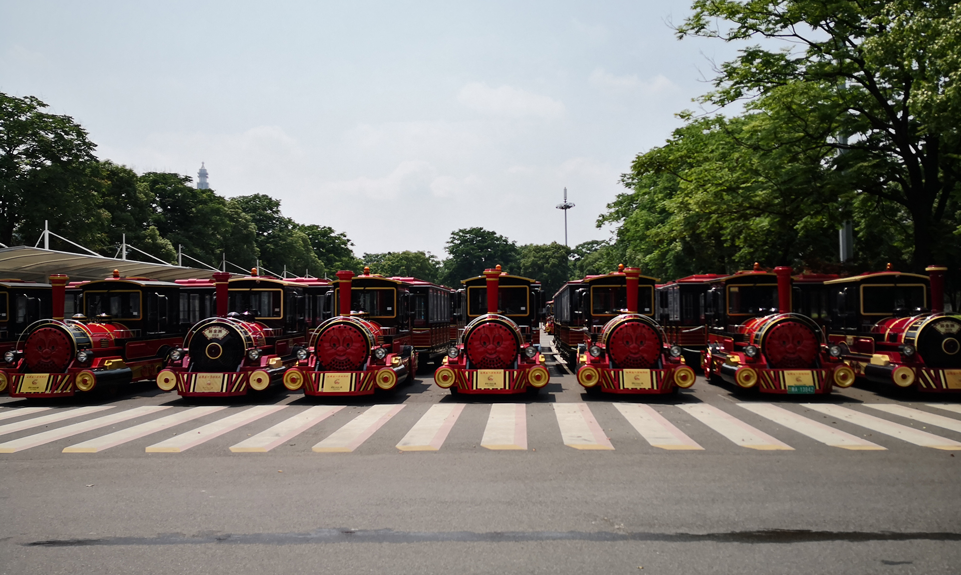 轮胎观光小火车