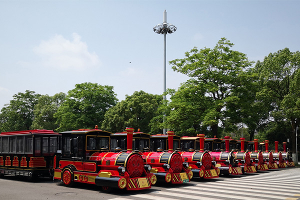 电动旅游观光小火车